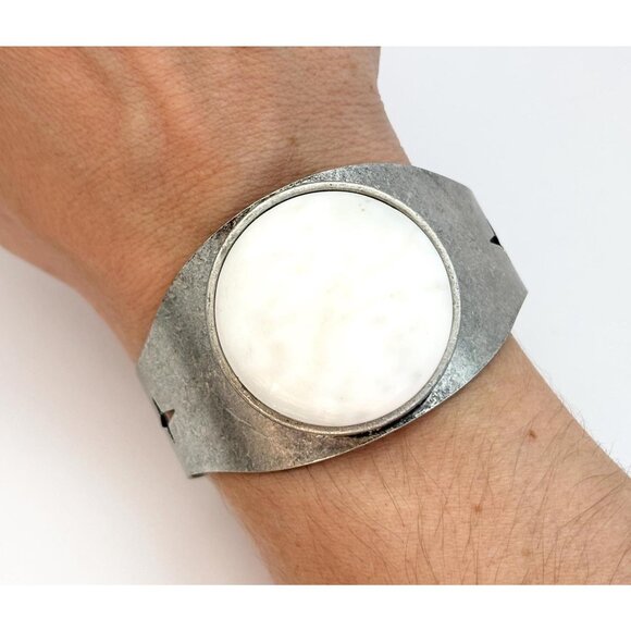 Pewter Faux Mother of Pearl XL Chunky Polaris Vintage Cuff Bracelet | Bangle - Picture 1 of 10